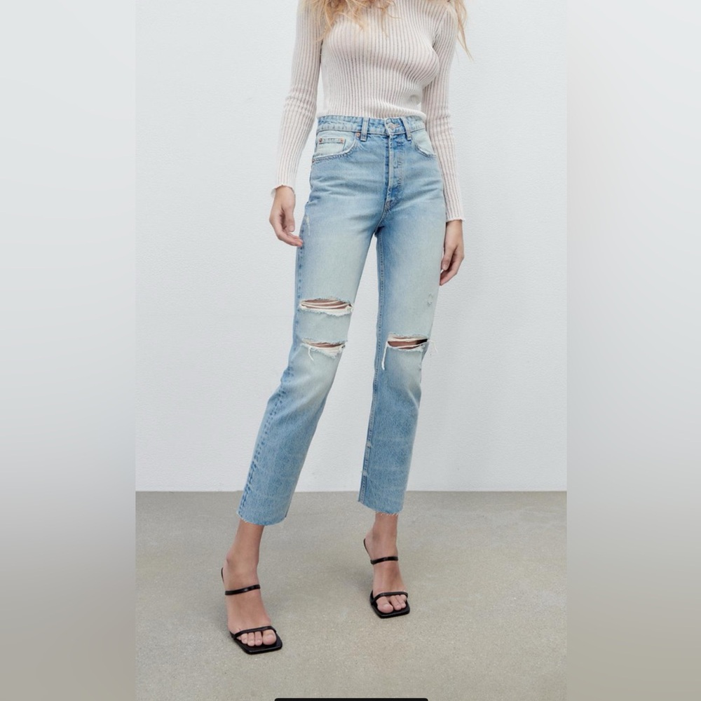 ZARA | ripped straight jeans
